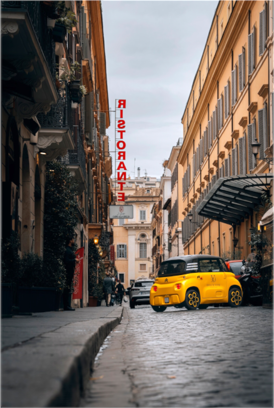 Main image Yellow Car in Rome